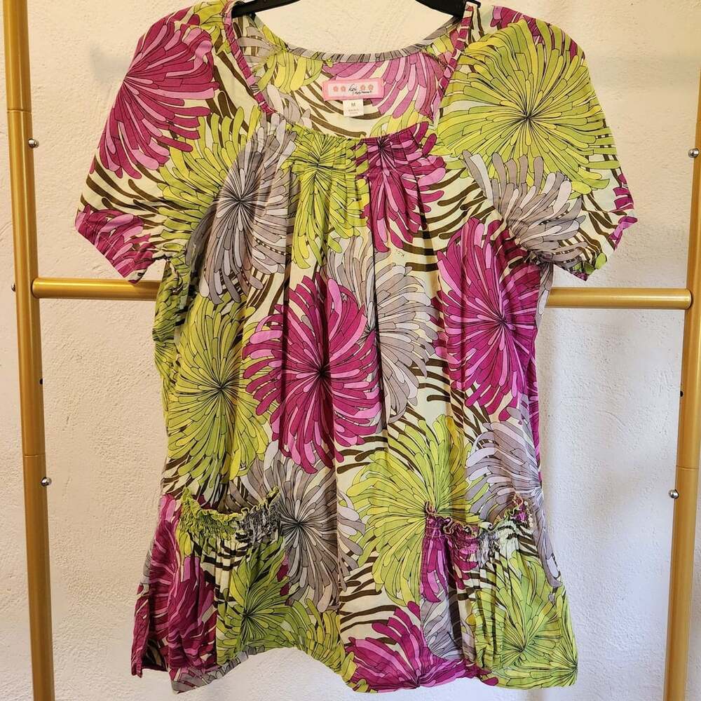 Koi by Kathy Peterson Blouse Size M Floral Print Short Sleeve Top
